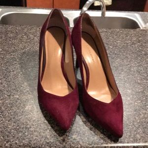Banana Republic Suede Heels